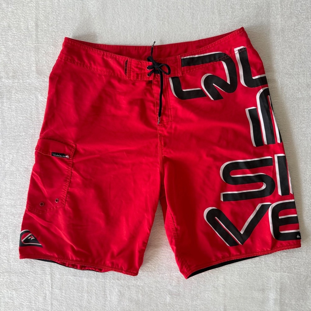 Quiksilver Red Board‎ Shorts Size 38 Surf Swim Trunks Y2K Logo
